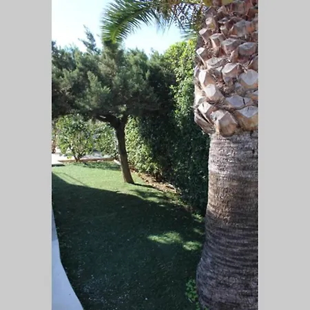 Apartamento Con Piscina Privada En Cala En Brut 칼라엔블레인즈
